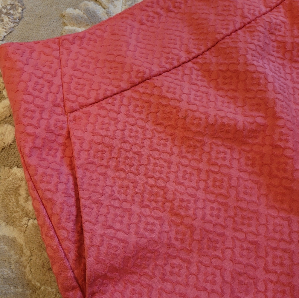 Ann Taylor coral skirt size 4 (fits like a 6) - Picture 3 of 4